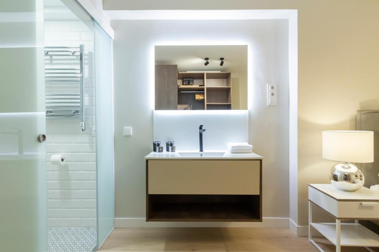 Dobohomes - Clara Del Rey Madrid Exterior photo